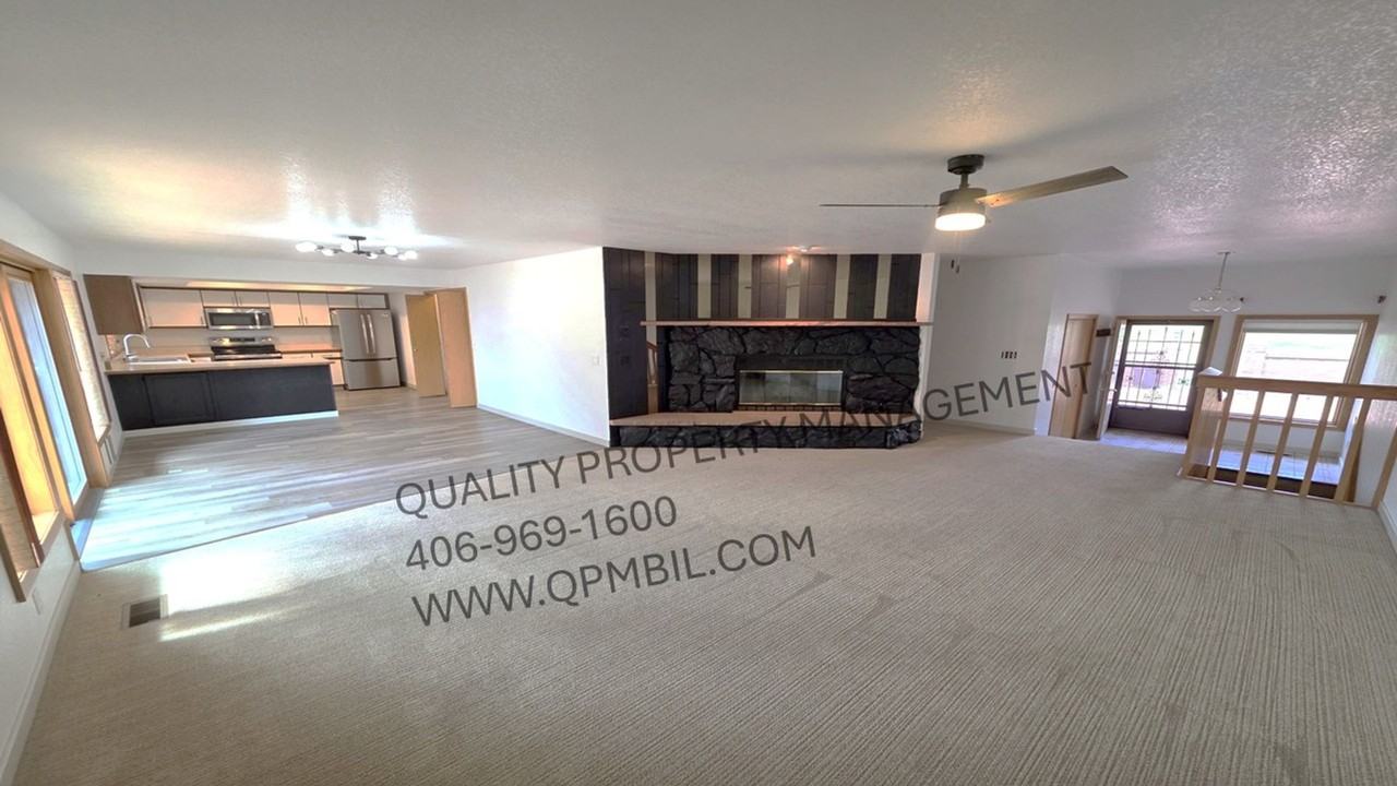 3441 Poly Dr #19 - Photo 4 of 31