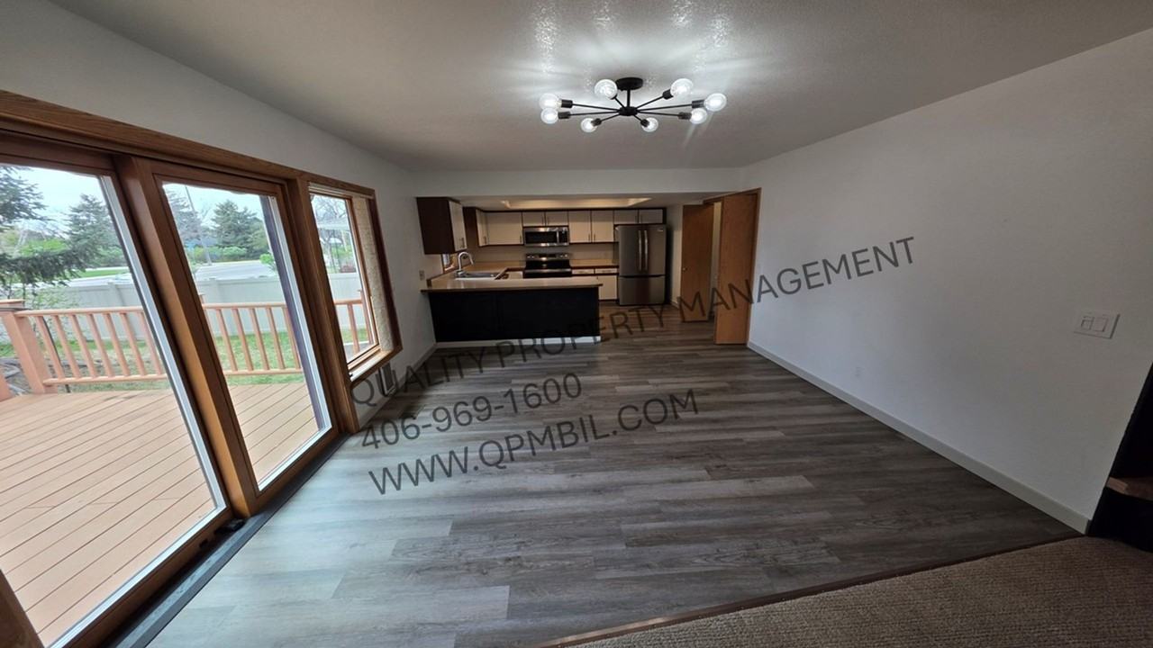 3441 Poly Dr #19 - Photo 5 of 31