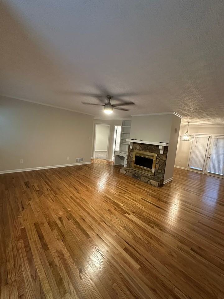 50 Hardy Cir - Photo 2 of 10