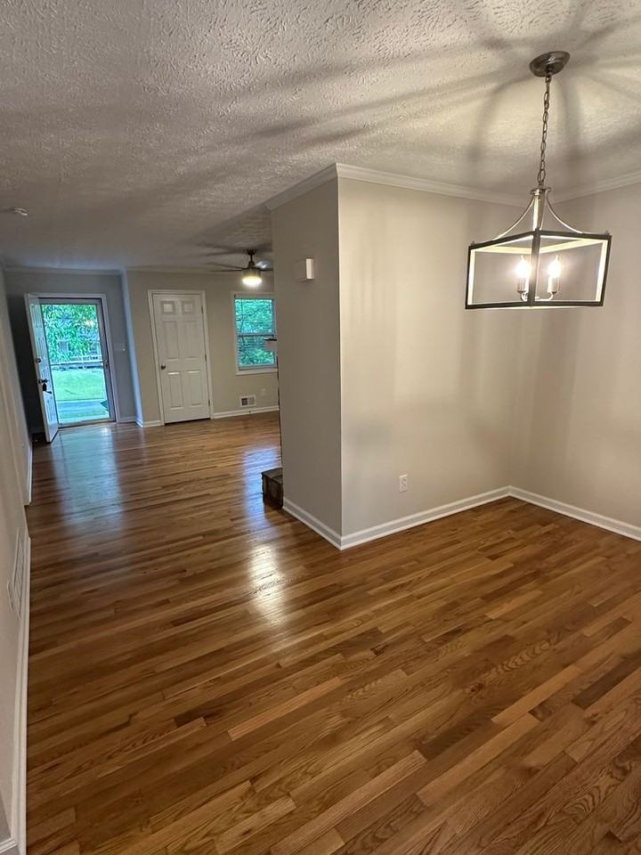 50 Hardy Cir - Photo 7 of 10