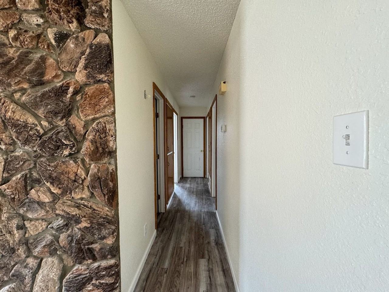 2614 Palomar Pl - Photo 3 of 15