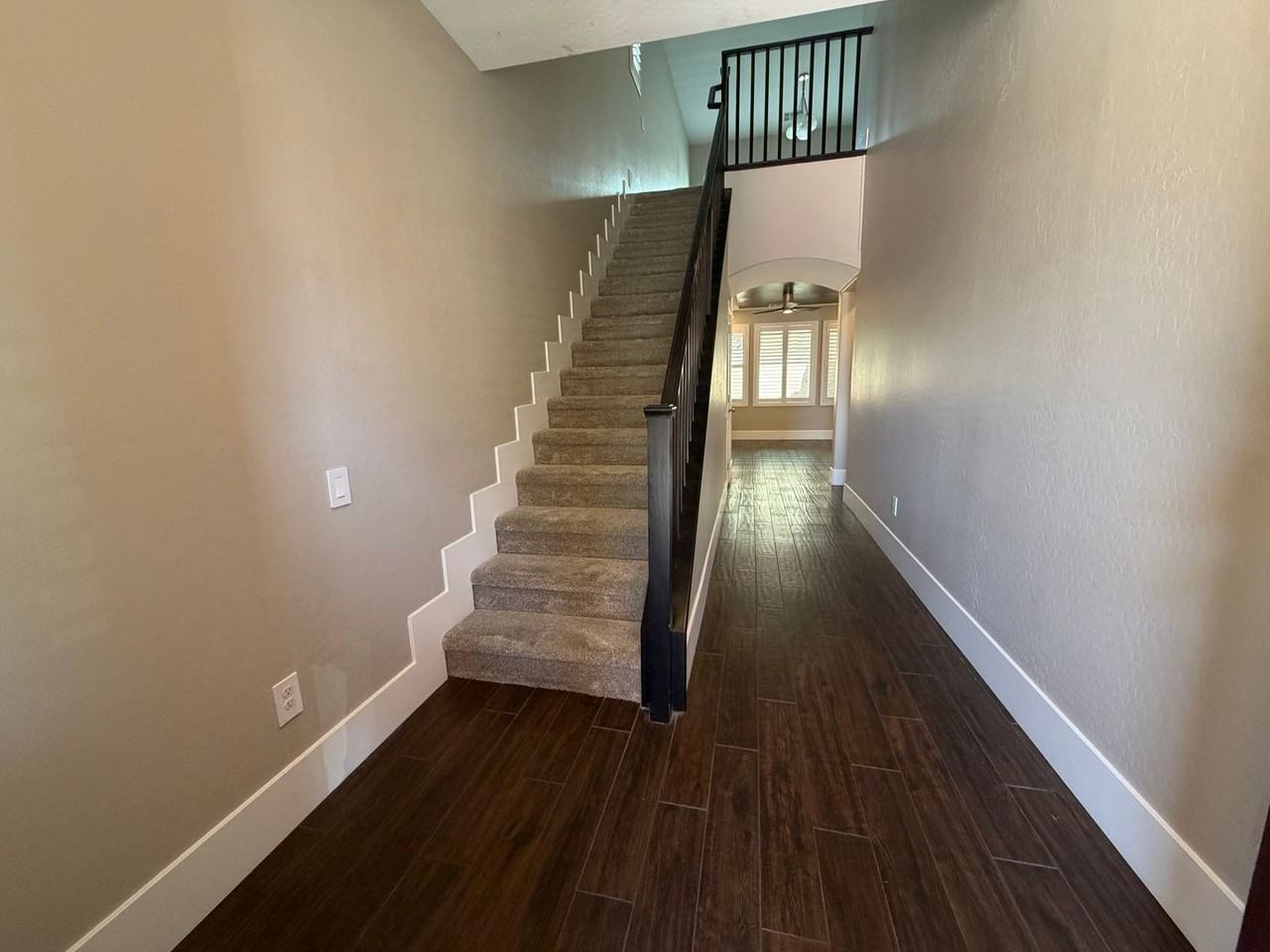 11244 Lompoc Ct - Photo 2 of 30