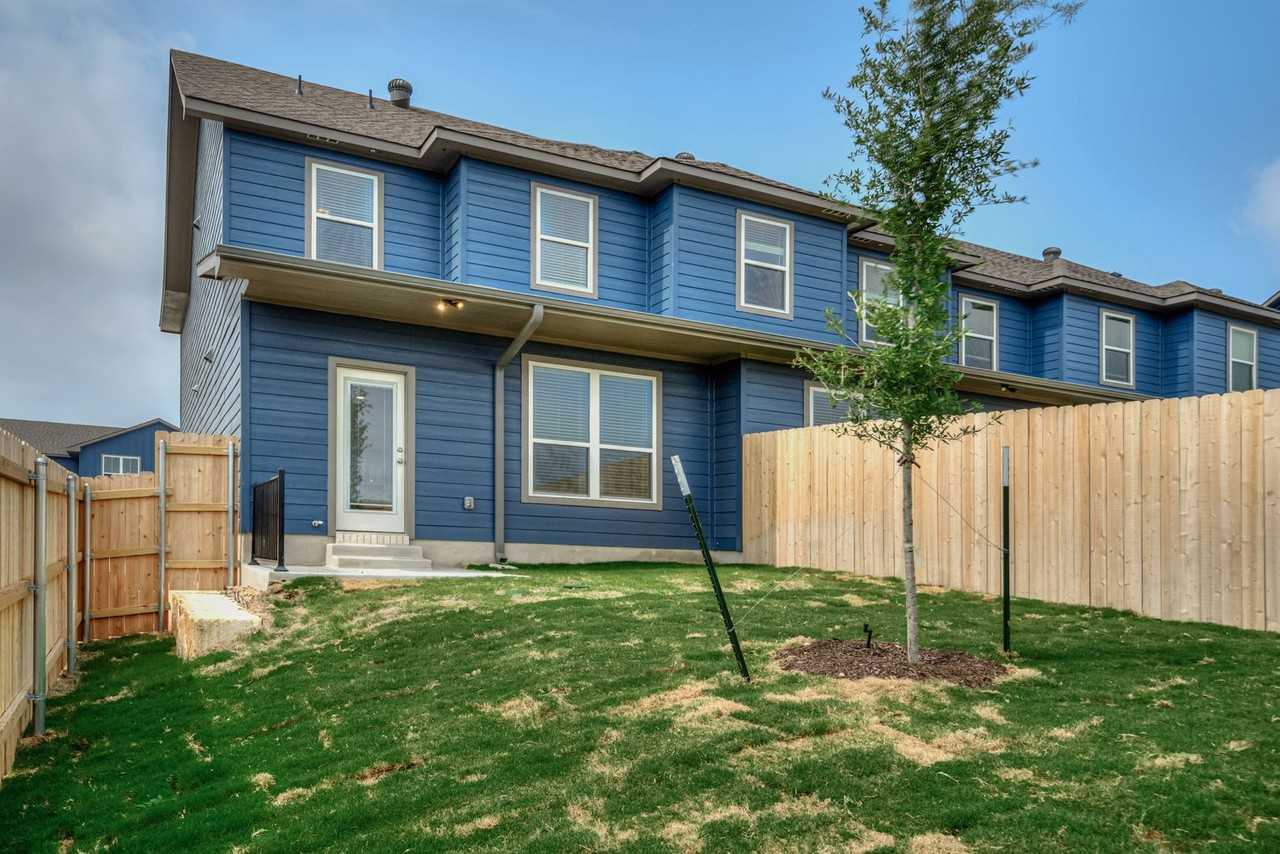 8420 Adelaide Dr - Photo 4 of 50