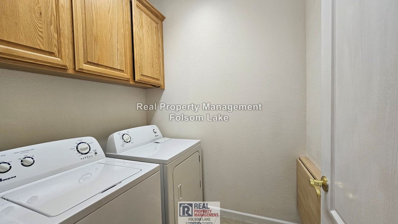 7350 Grassy Creek Way - Photo 6 of 9