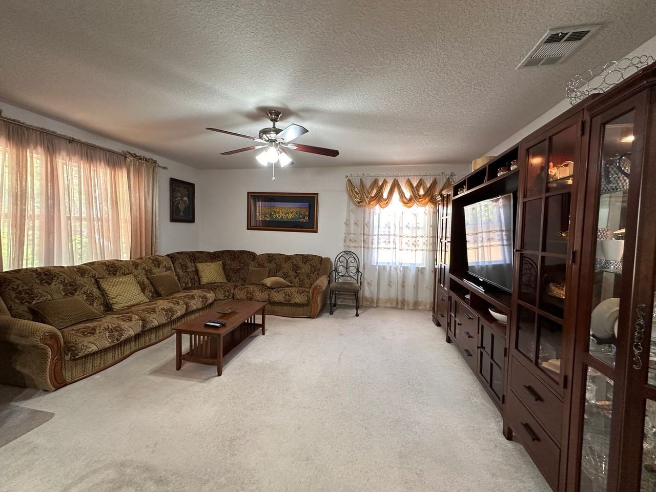 4600 4600 E Moody Blvd 8 M - Photo 3 of 32