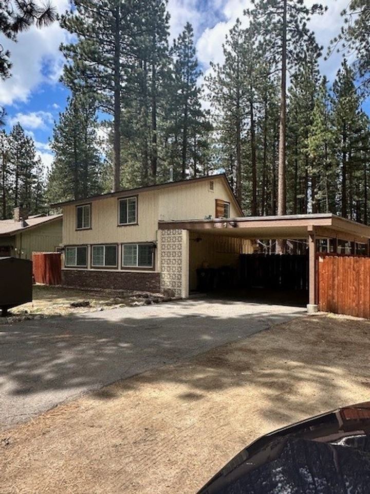 2309 Eloise Ave - Photo 2 of 20