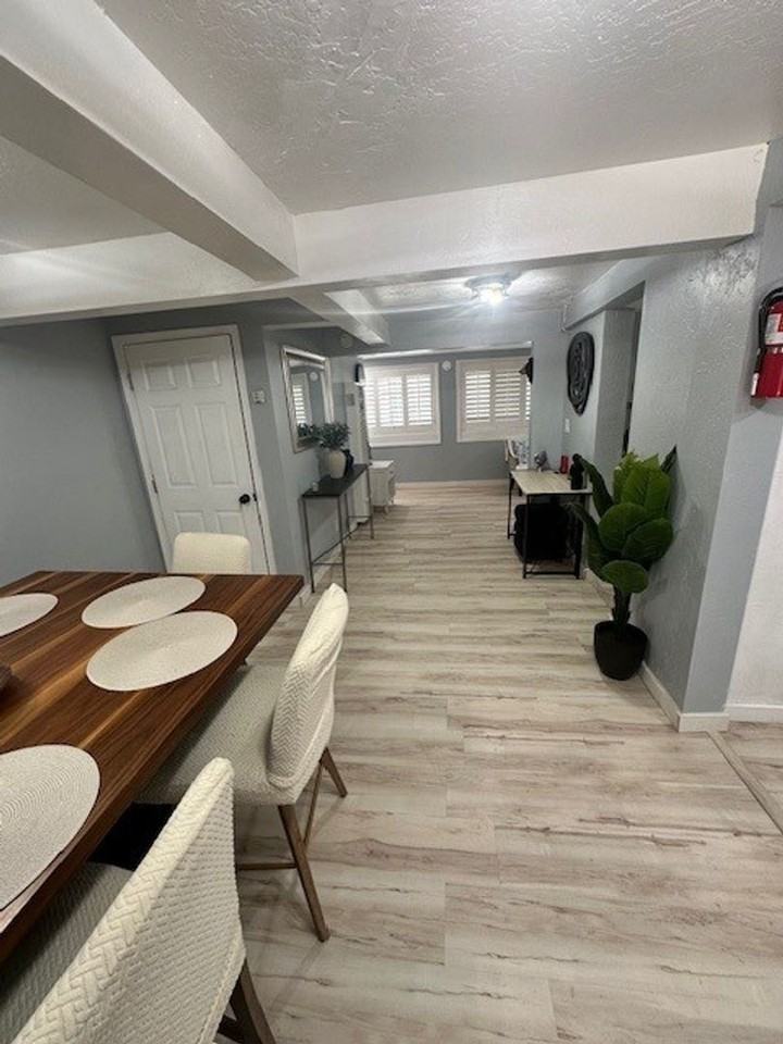 2309 Eloise Ave - Photo 6 of 20