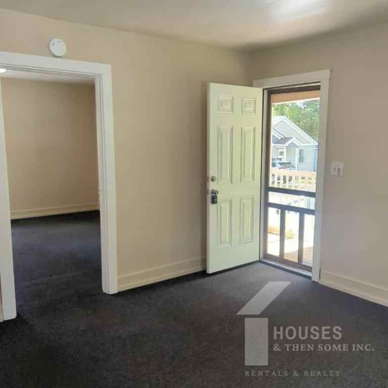 122B Arden Street Ext - Photo 2 of 12