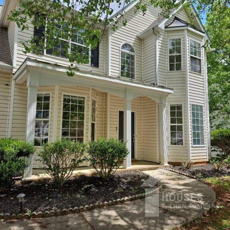 210 Stapleford Park Dr - Photo 2 of 24