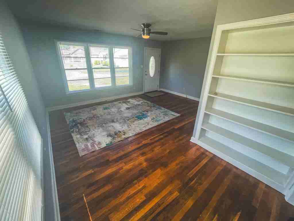 700 W Cedar St - Photo 6 of 21