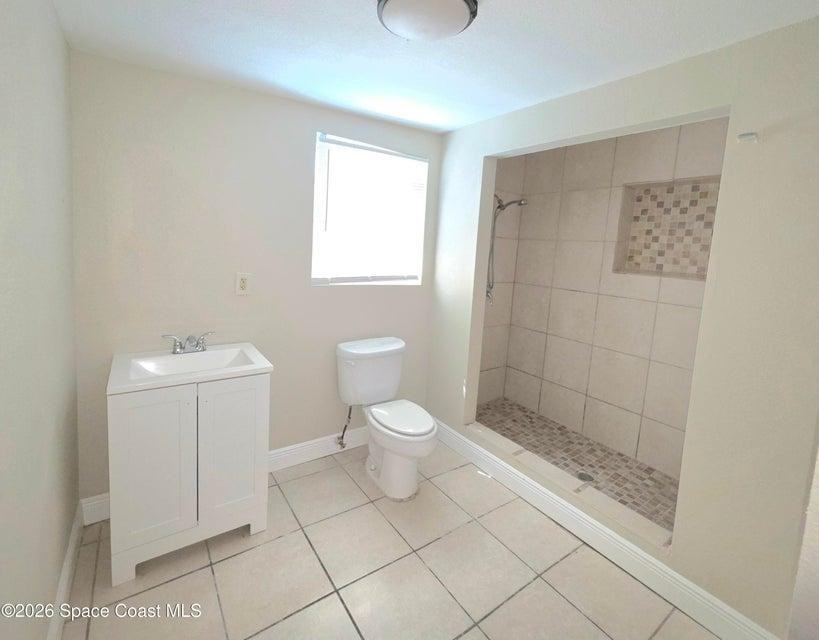 4415 Coleridge Ave - Photo 5 of 15