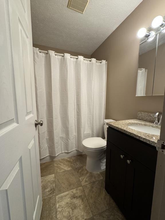 3839 Silver Lake Rd - Photo 3 of 7
