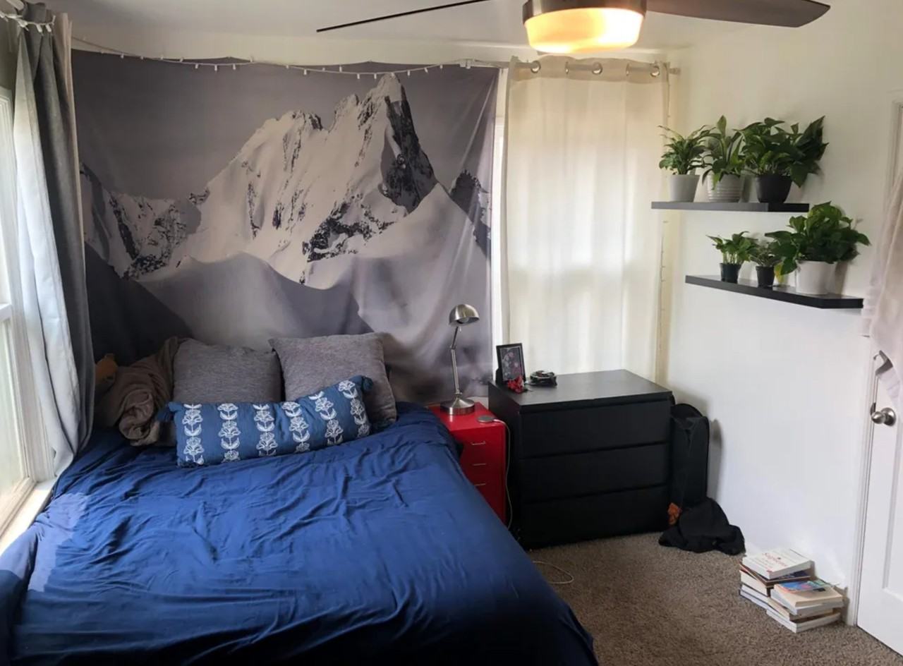 1939 E St - Photo 4 of 11