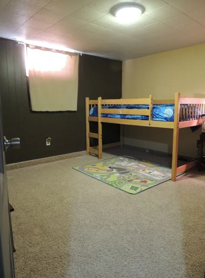 1939 E St - Photo 7 of 11