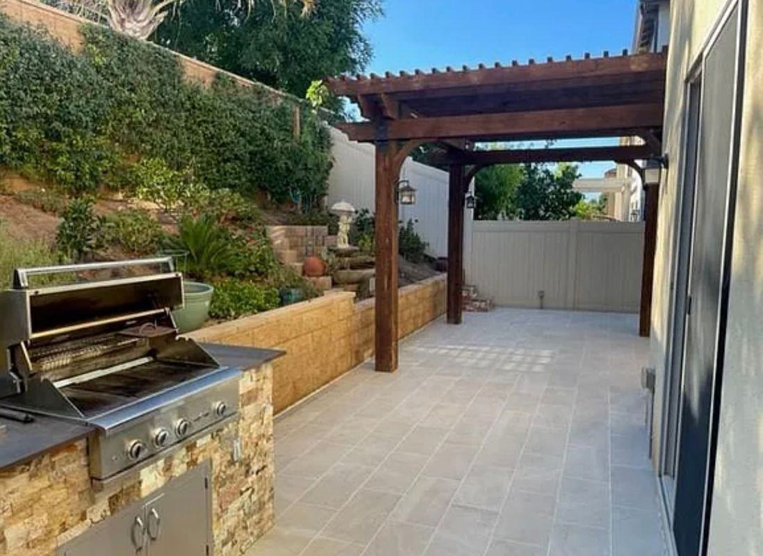 2816 Palma Cir - Photo 2 of 6