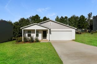 161 Queens Cir - Photo 1 of 1