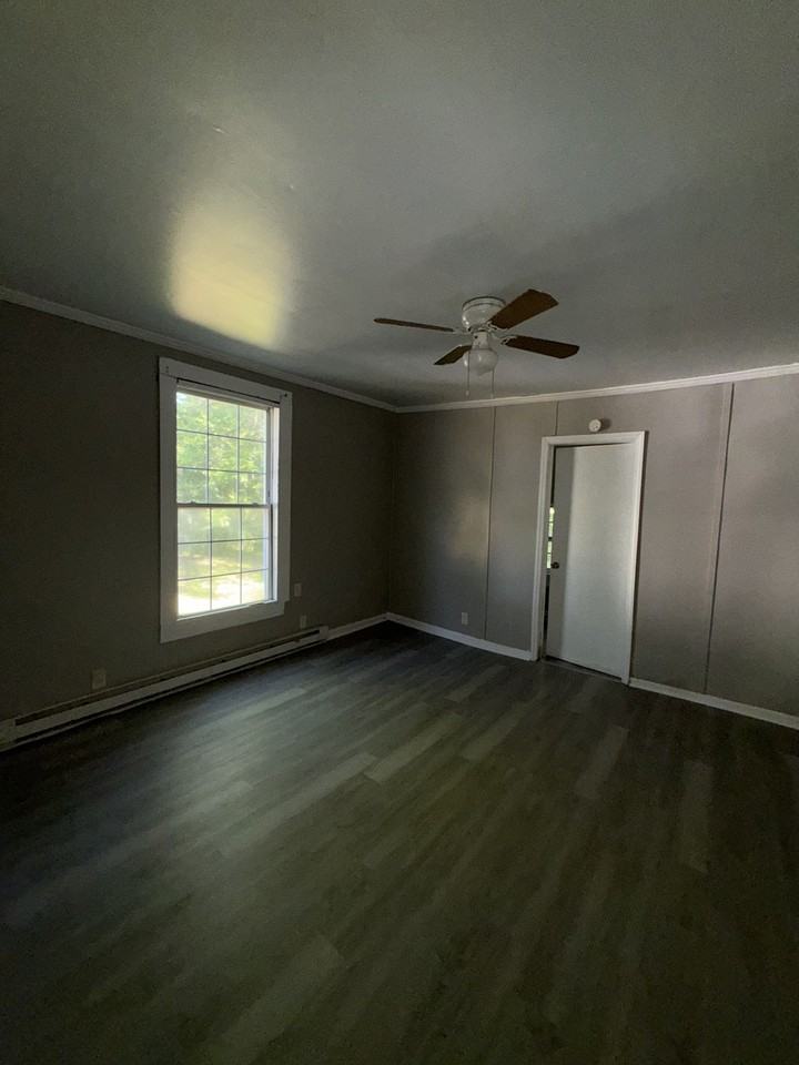 1413 Ware Ave - Photo 3 of 8