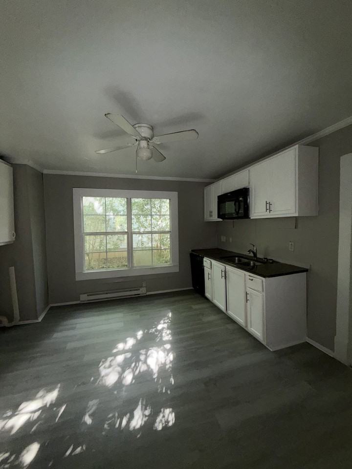 1413 Ware Ave - Photo 5 of 8