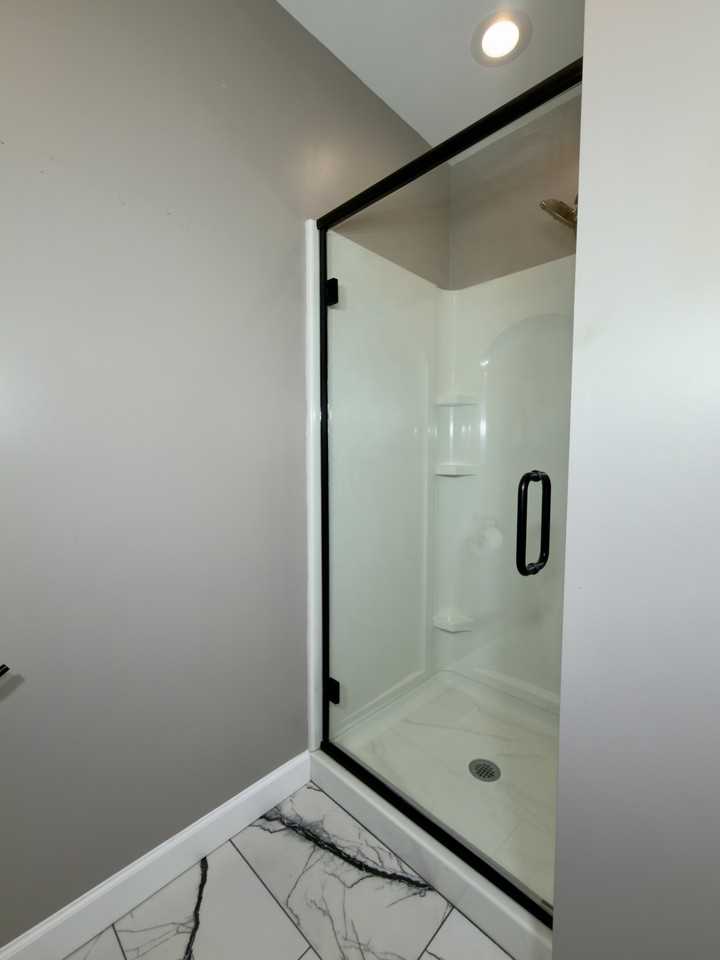 15 Washington Cir #17 - Photo 2 of 22