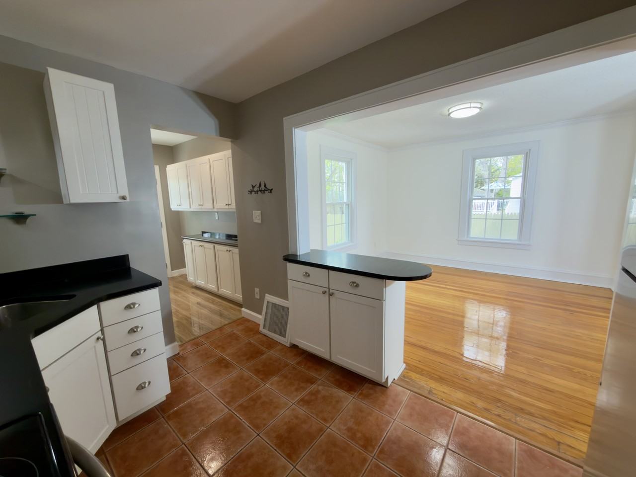 15 Washington Cir #17 - Photo 7 of 22