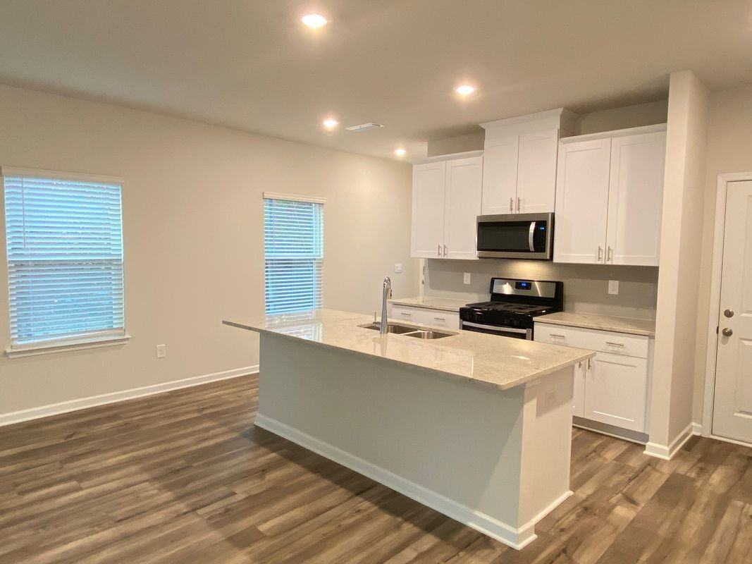 151 Cedar Ln - Photo 3 of 20