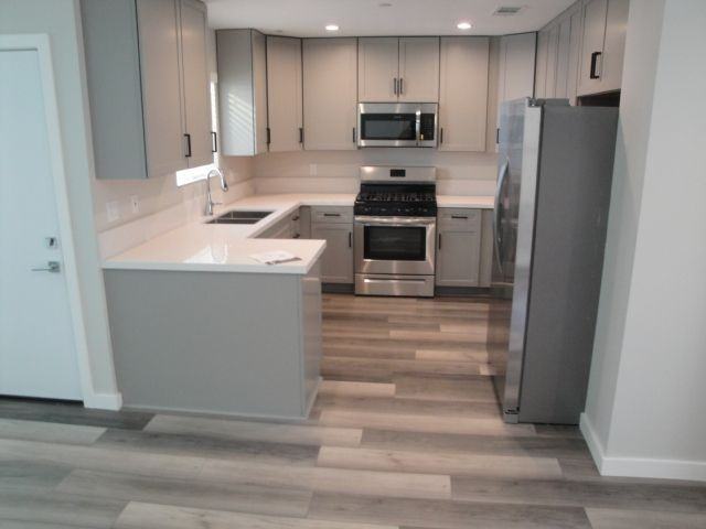 4969 Imperial Ave - Photo 5 of 11