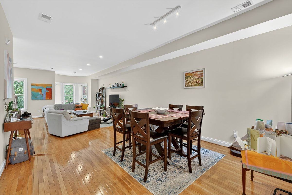 1316 W St Nw ##3 - Photo 2 of 4