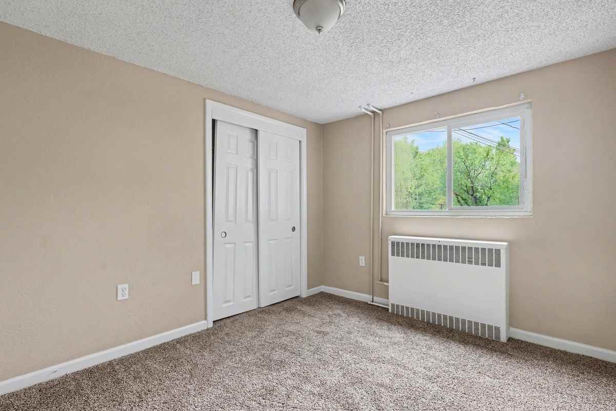 1117 Cooper Ave - Photo 3 of 28