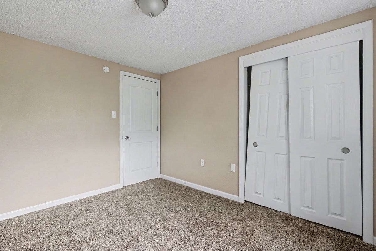 1117 Cooper Ave - Photo 4 of 28