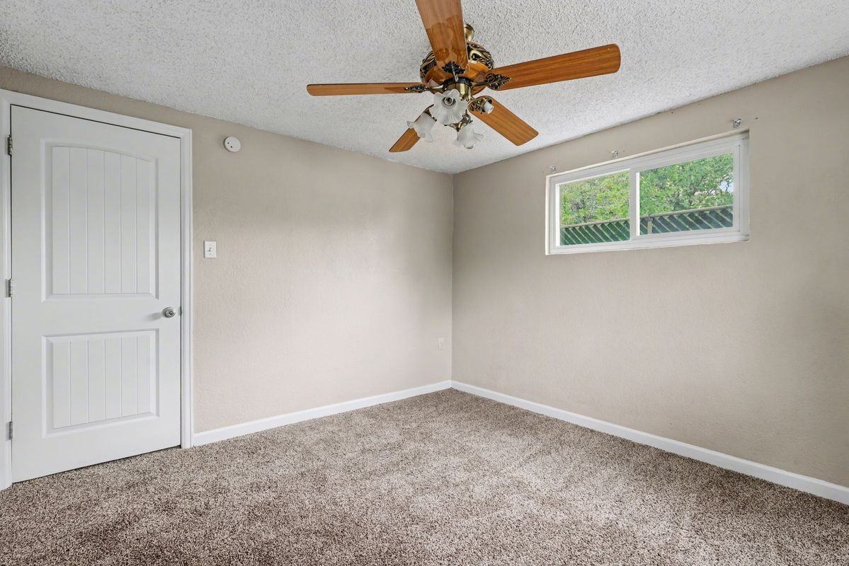 1117 Cooper Ave - Photo 7 of 28