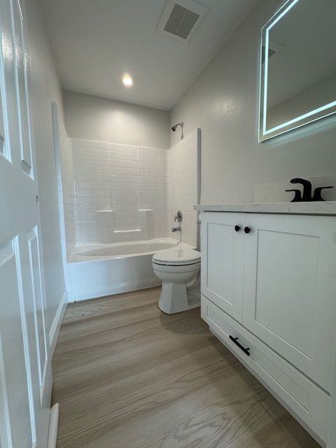 2205 Goldenstar Court - Photo 4 of 11