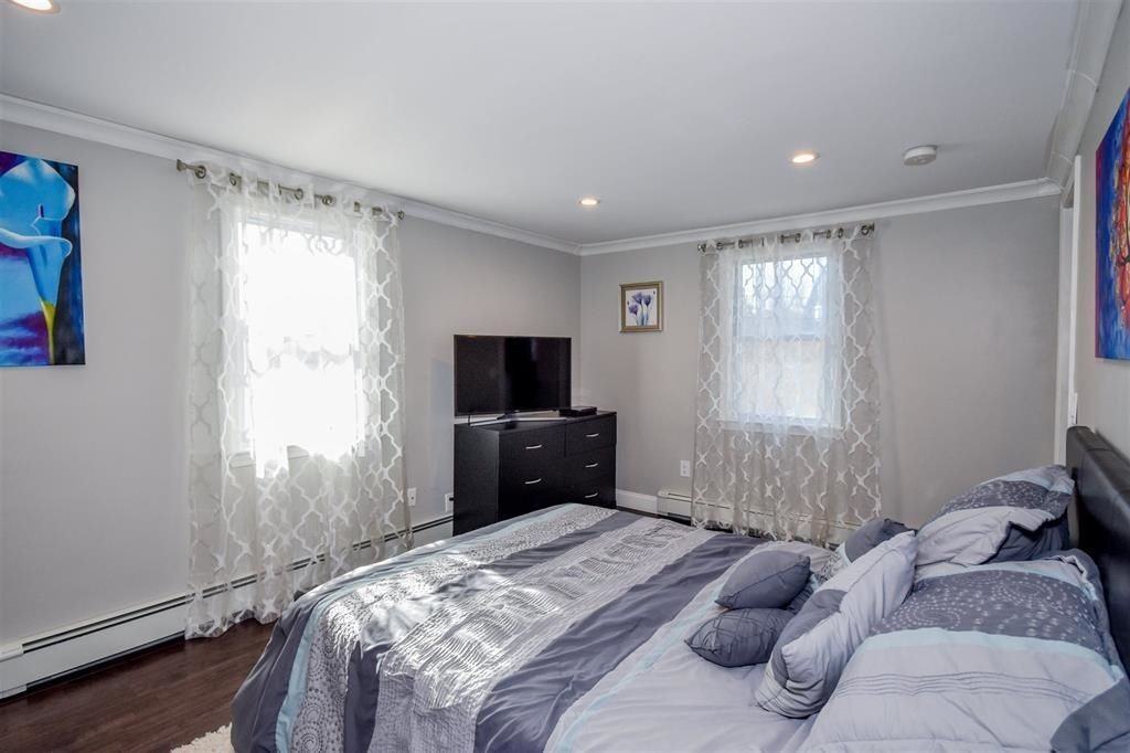 87 Union St ##2 - Photo 7 of 22