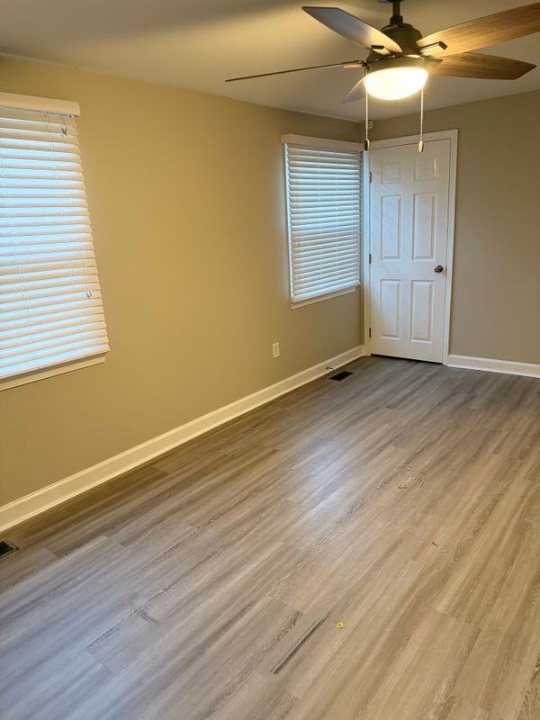 1703 Greentree Ct - Photo 5 of 11