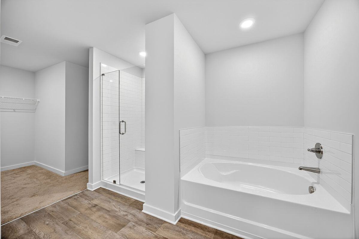 583 Overlook Rd - Photo 7 of 14