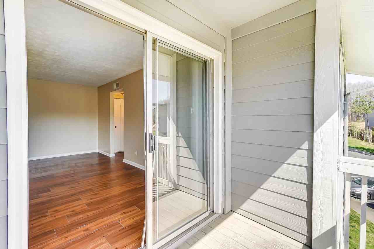 Woodfield Gardens - Photo 7 of 44