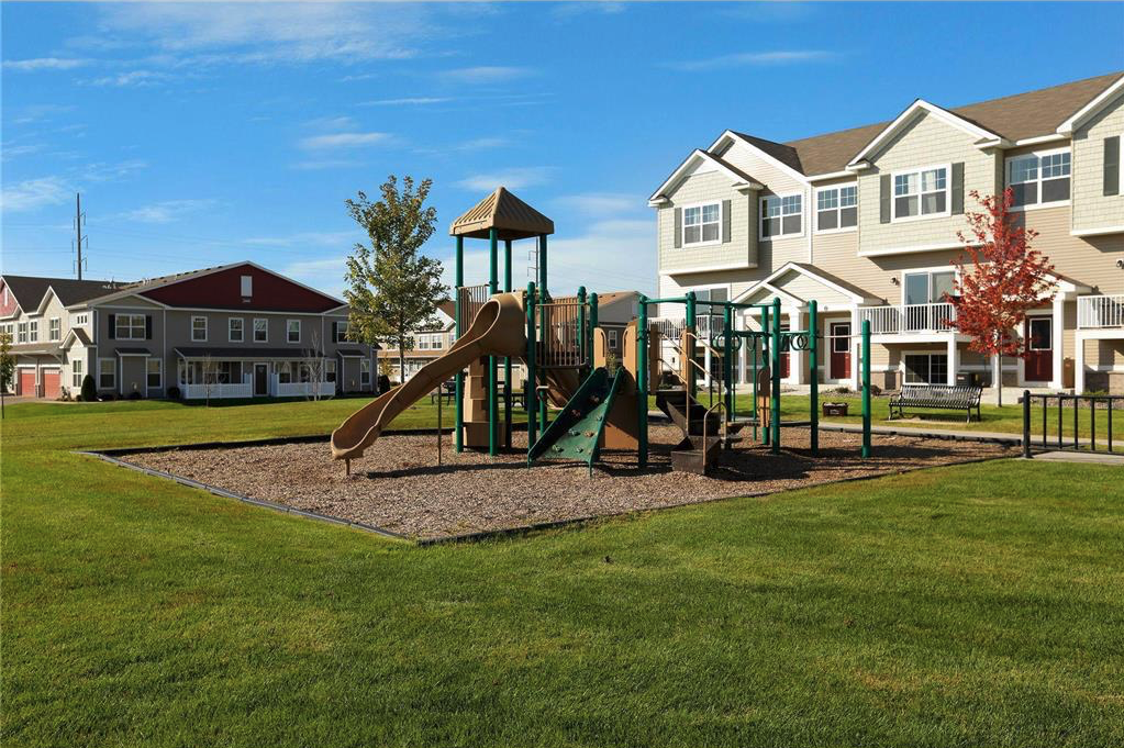 9585 Madison Dr #2 - Photo 7 of 29