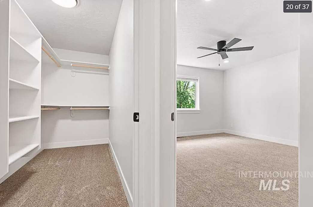 208 Ne 3rd St #208 - Photo 3 of 22