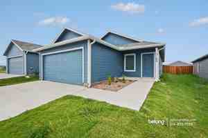 featured image of 3168 Burmese St