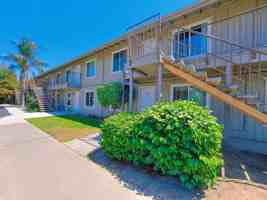 featured image of 1362 N 8th St