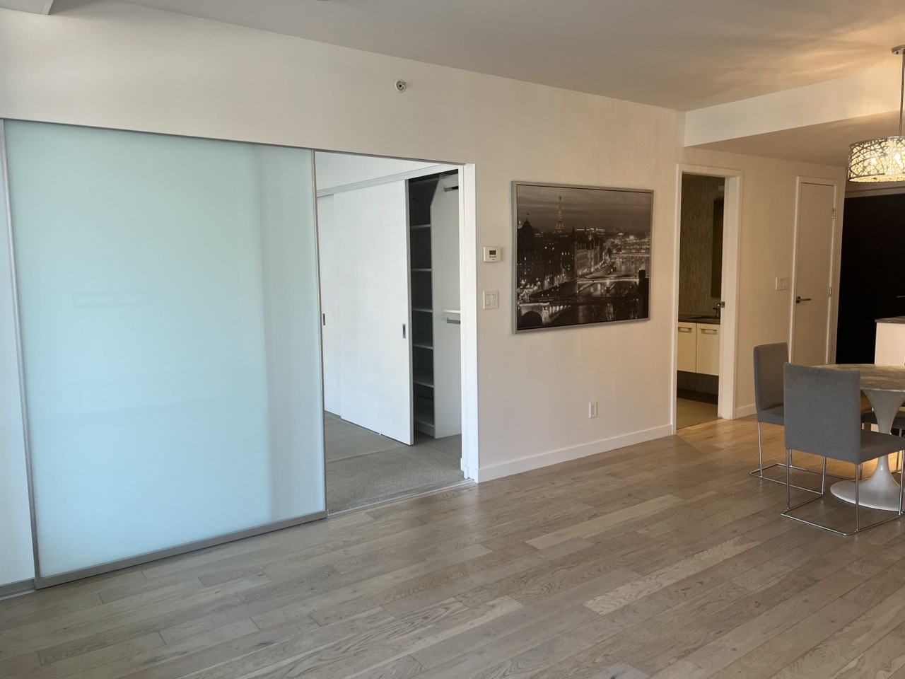 728 West 8th Avenue - Photo 6 of 9