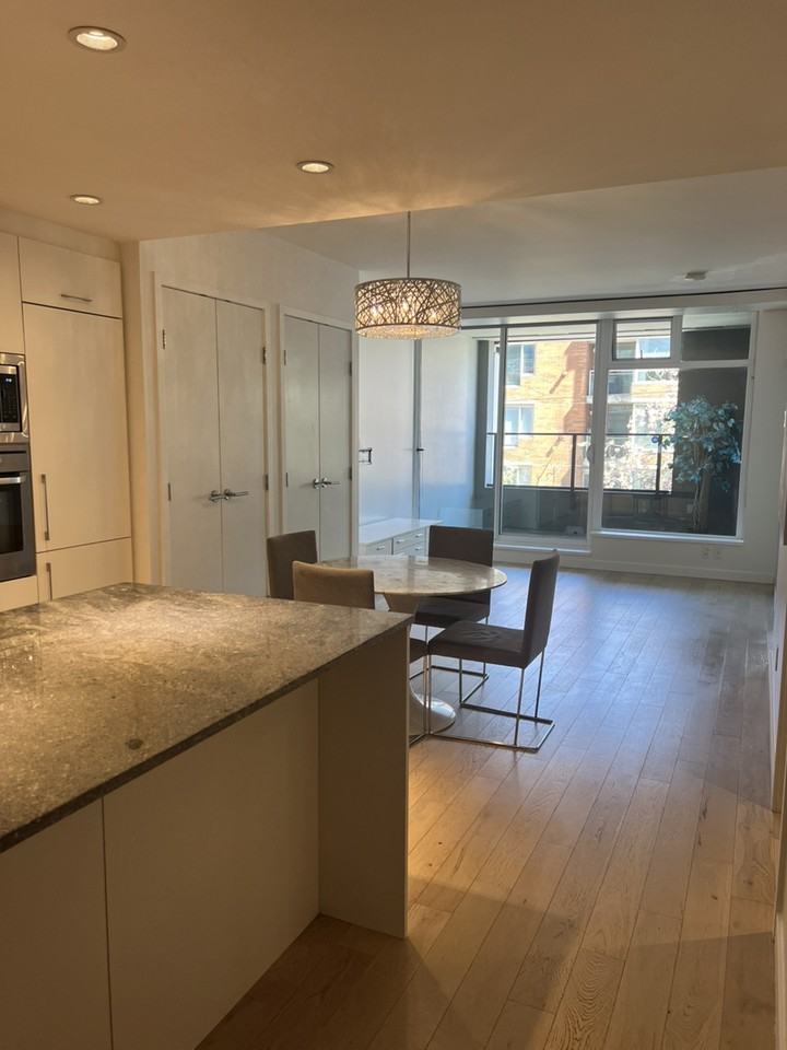 728 West 8th Avenue - Photo 5 of 9