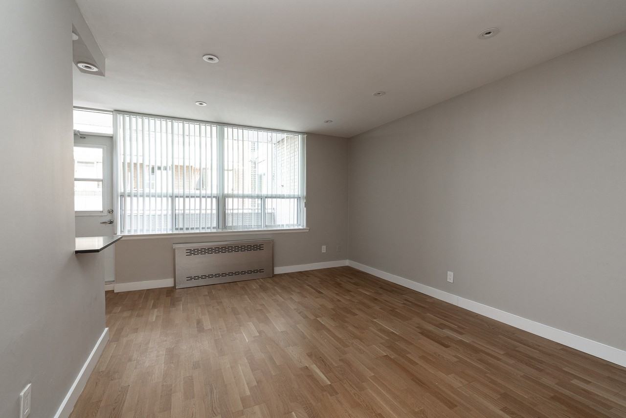 95 Jameson Avenue - Photo 4 of 50