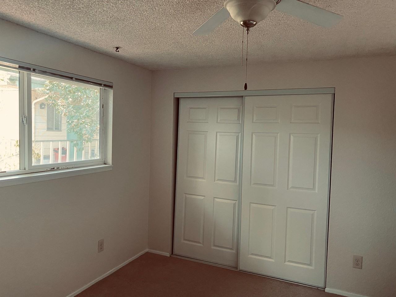 2961 Portland St #4 - Photo 6 of 8