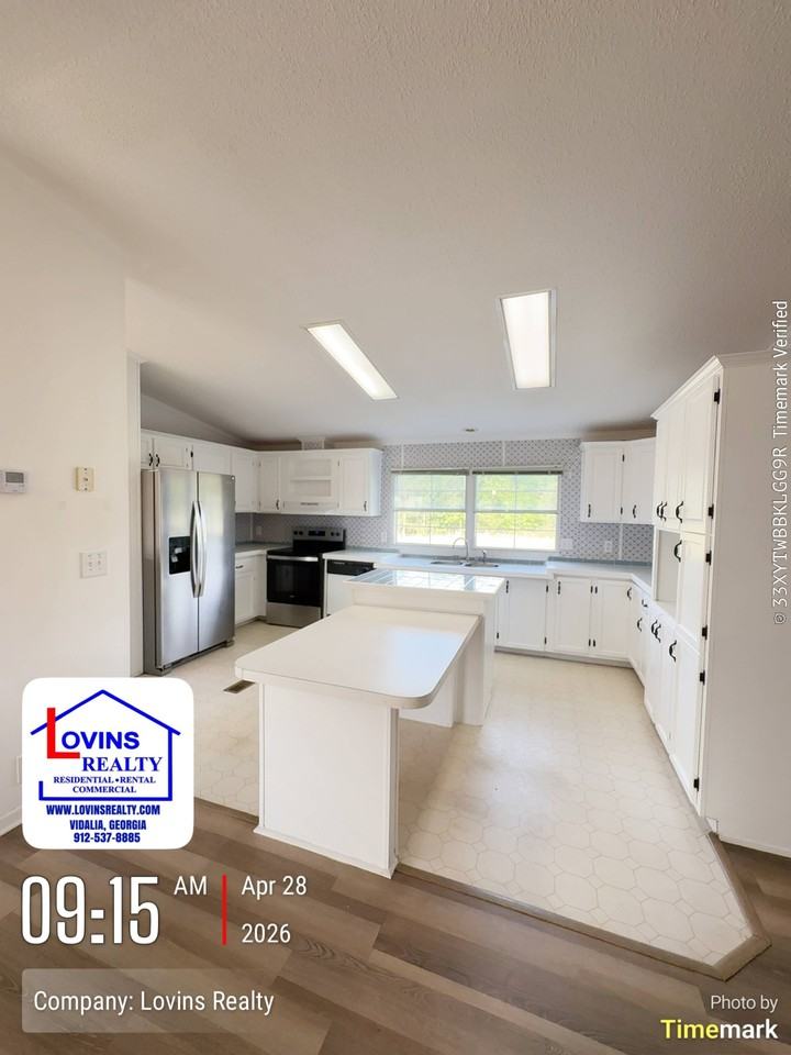 2684 U.S. - Photo 2 of 10