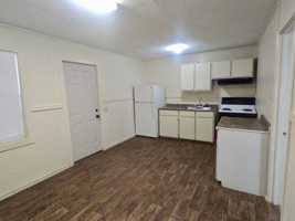 featured image of 12547 Chapman Rd