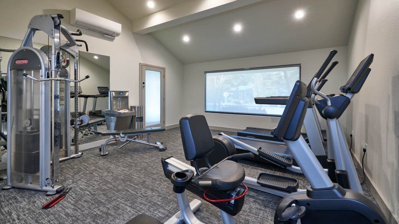 Bellevue Meadows - Photo 5 of 52