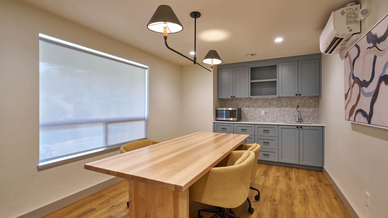 Bellevue Meadows - Photo 7 of 52