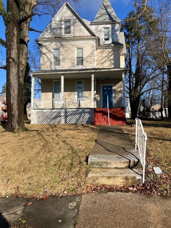 4010 Ridgewood Ave Apt 2nd - Photo 4 of 8