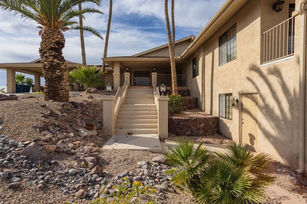2365 VR - 2365 Demaret Dr - Photo 2 of 50