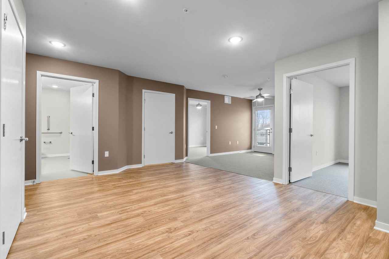 Coral North Apartments - Photo 7 of 16